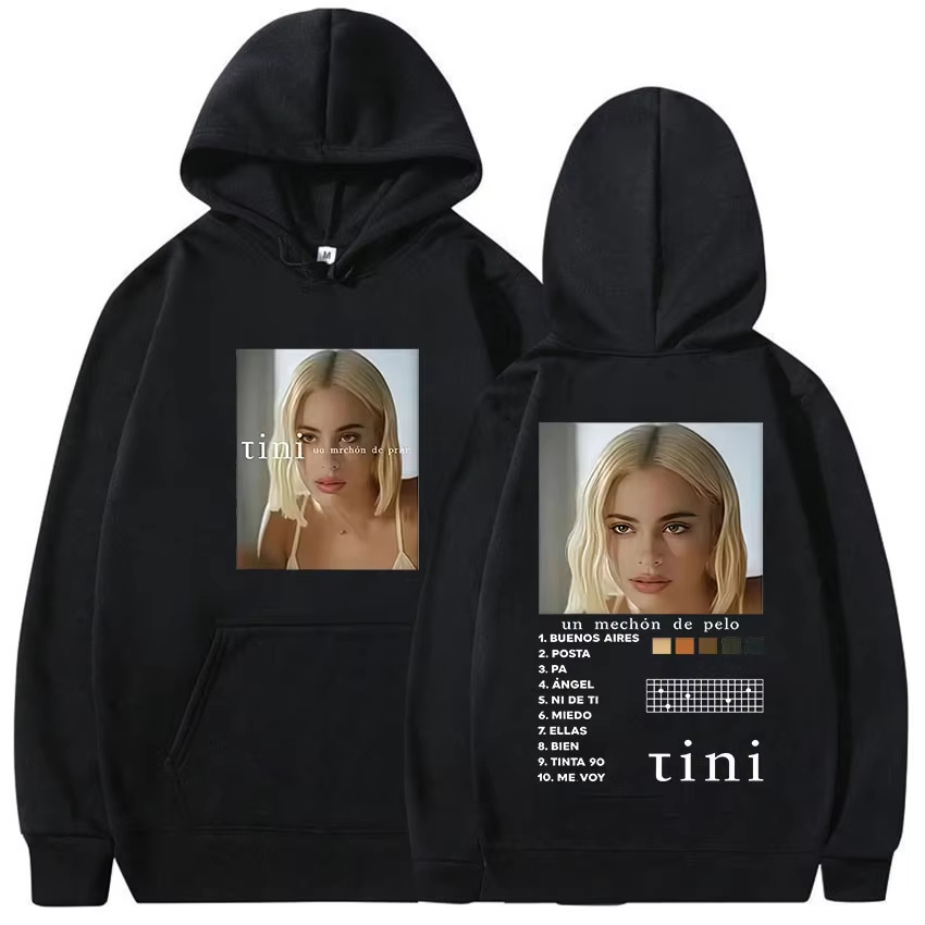 Winter Clothing Drawing - Şarkıcı Tini Stoessel Tur Albümü 2026